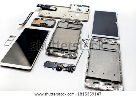 Mobile phone spare parts and mechanic work area repair