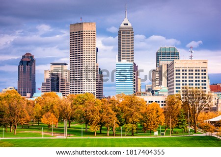 Indianapolis, Indiana, USA city skyline in autumn.