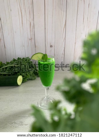 Green blast green juice green smoothie immune booster foreground picture