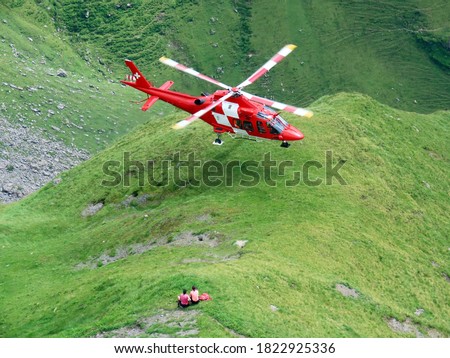 Rega - Swiss Air-Rescue or Swiss Air-Ambulance Helicopter - Die Rega Rettungshelikopter (Rettungsflugwacht und Garde Aeriènne), Innertkirchen - Canton of Bern, Switzerland (Kanton Bern, Schweiz)