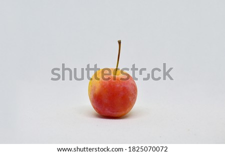 Fresh Red Apples isolated on white background and pattern selective focus and shallow depth of field.