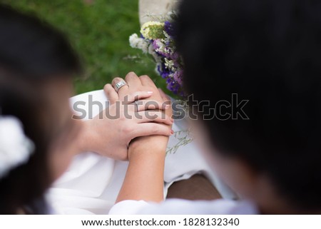  couple's hand