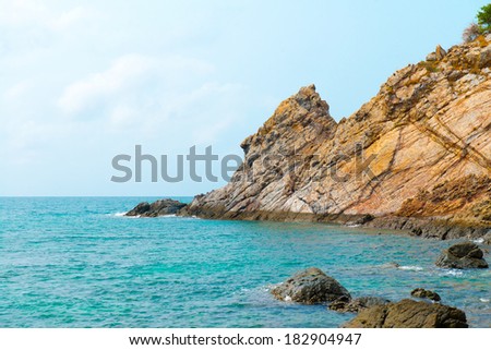 Beautiful tropical beach with sea view, clean water & blue sky. Nature background