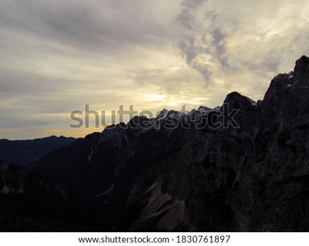 Pictures of  mountains in the morning