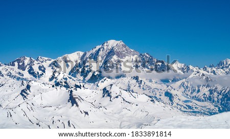 Mont Blanc, clear sky, from Agile Rouge Royalty-Free Stock Photo #1833891814