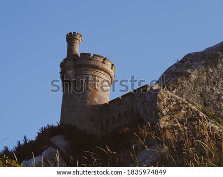 a castle facing the sea in baiona