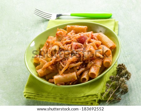 pasta with eggplants and pachino tomatoes