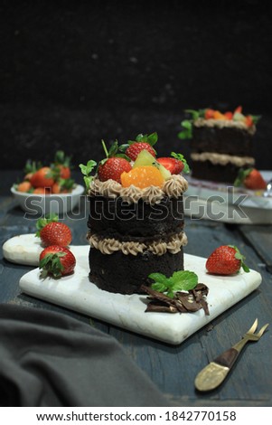 Sweet Blackforest Cake with choc