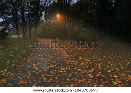 Dark Alleyway Background Stock Photos And Images Avopix Com