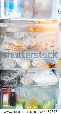 Food bags placed in the refrigerator.