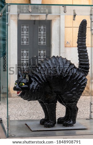 Savage cat by Bordallo Pinheiro, Rota Bordalliana, Caldas da Rainha - Portugal