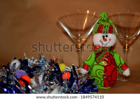 drink glasses and Christmas decor
