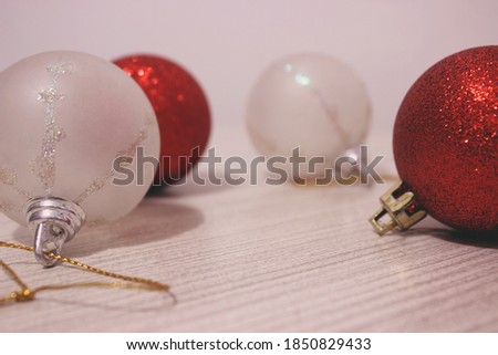 white and red balls to decorate the Christmas tree or the house
