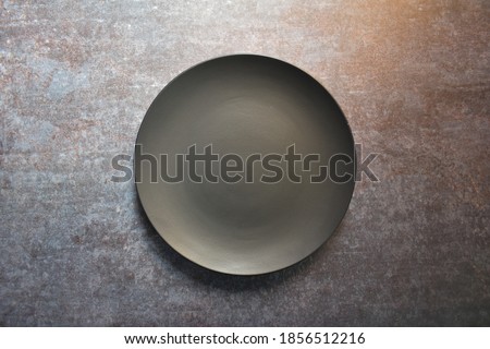 Black color empty ceramic dinner plate