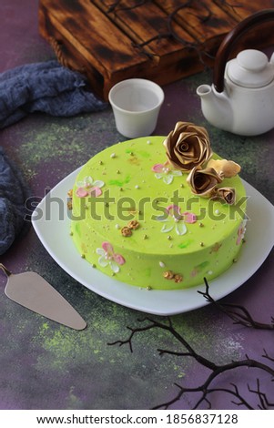 Beautiful cake for loved ones on special days