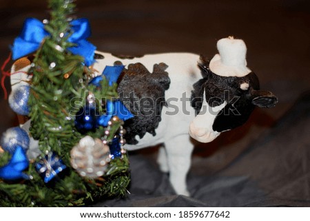 cow and Christmas tree, Christmas background