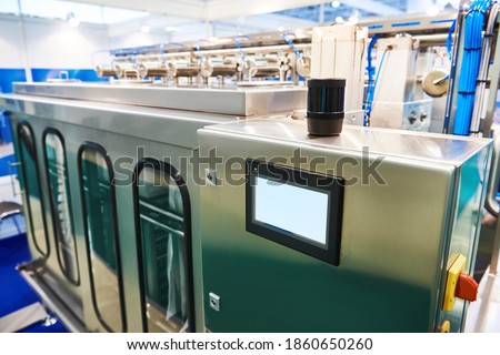 Automated line for the production of curd in a closed way