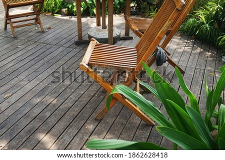 Chairs to sit back from wood