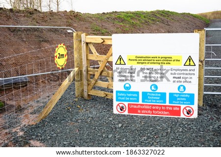 Construction building site Covid-19 health and safety sign
