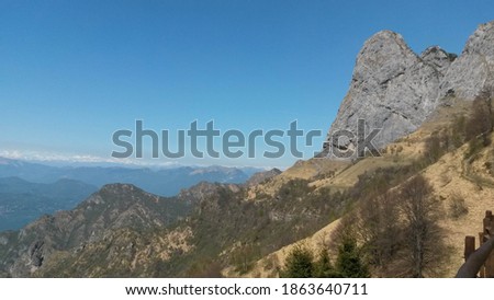 Mountains and lakes around North Italy