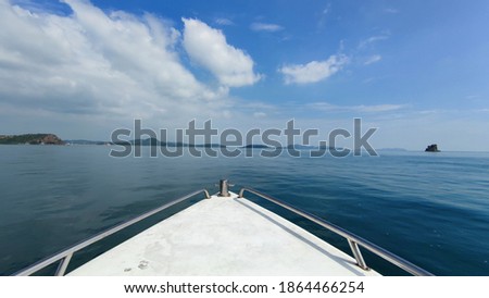 
Beautiful calm ocean background picture