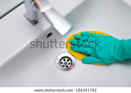 Clean Up Royalty-Free Stock Photo #186501782