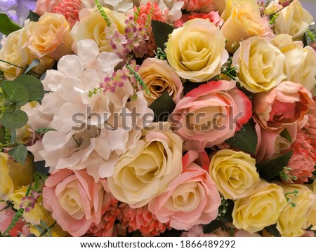 A picture of flowers with selective focus