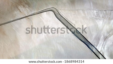 back on the road, Bonneville salt flats,  United States, abstract photography of relief drawings in fields in the U.S.A. from the air, Genre: abstract expressionism, abstract expressionist photography