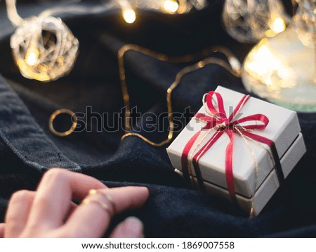 Fall and winter accessories gift box. Gift images.