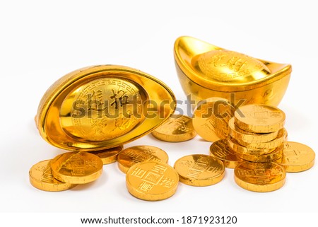 Gold ingot treasure, gold coin and red envelope and other Spring Festival materials（Translation:Good luck,blessing,A quick buck,Brimming with happiness）