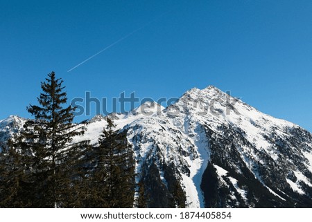 Blue sky of the Austrian Alps 