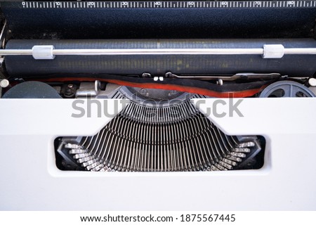 close up image of typewriter 