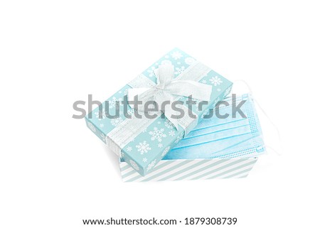 
Gift box with masks blue
