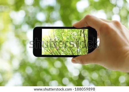Taking a picture with a smart phone