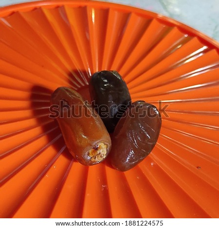 Ruthab dates from libya taste sweet