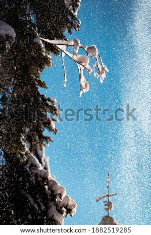 Photos of nature, mountains, tress, snow in winter