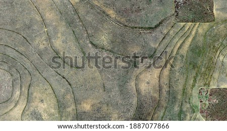 natural textures,   United States, abstract photography of relief drawings in fields in the U.S.A. from the air, Genre: abstract expressionism, abstract expressionist photography, 