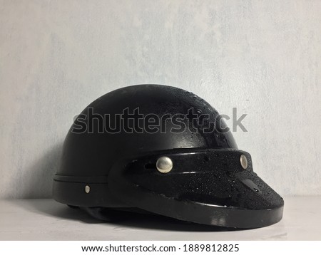 Helm to safety your head