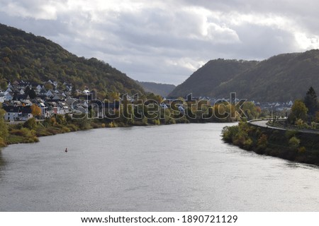 autumn colors of Mosel valley in November