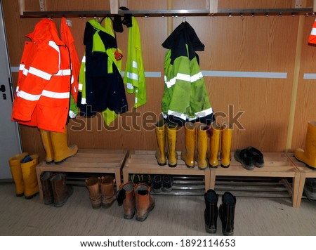 construction worker at a building site, employee in construction industry