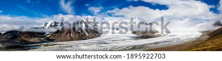 "Altai Tavan Bogd" mountain range
