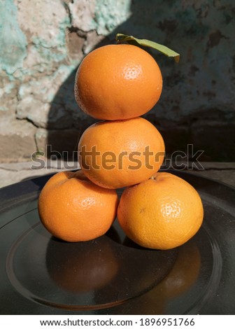 4 orange on black try picture