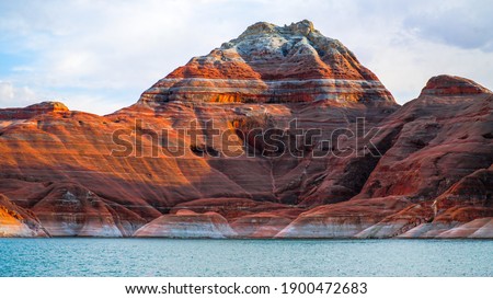 Golden Hour in Padre bay, Lake  Powell