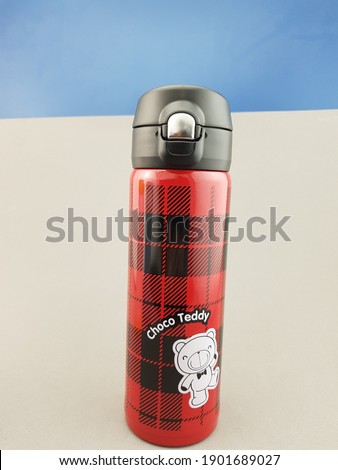 Vacuum flask or thermal insulation bottled water