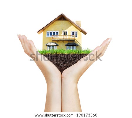 House model  concept in the hand