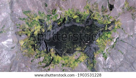  brushstrokes of Autumn, United States, abstract photography of relief drawings in fields in the U.S.A. from the air, Genre: abstract expressionism, abstract expressionist photography, 