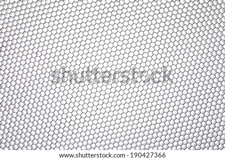 Hexagonal mesh.