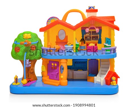 House with a garden for children to play. House that makes sounds. Next to the house is a garden with a tree, car, monkey, birds, shed with a dog. House with bathroom, bedroom, kitchen and stairs