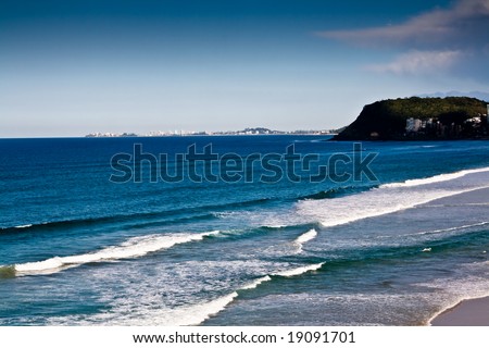 Pacific ocean with waves breaking on the shore. Gold coast, Australia.