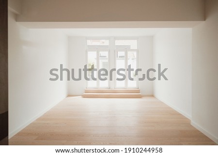 an apartment empty room entrance inside view